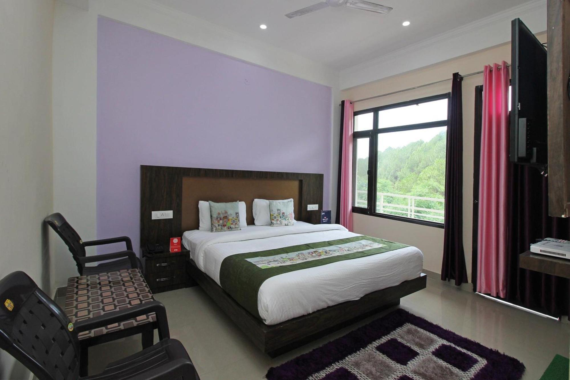 Oyo Hotel Chandni Дармсала Экстерьер фото
